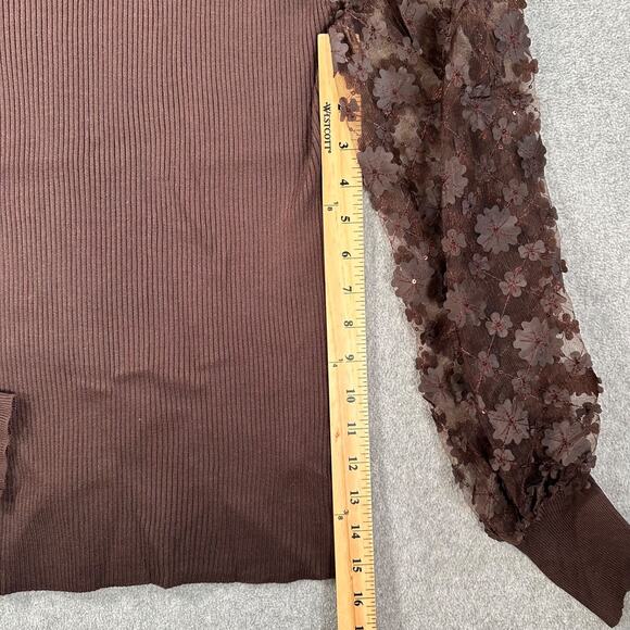 Cato Brown Ribbed Mock Neck Embellished Flower Blouse Women's XL Puff Sleeve - Picture 6 of 9
